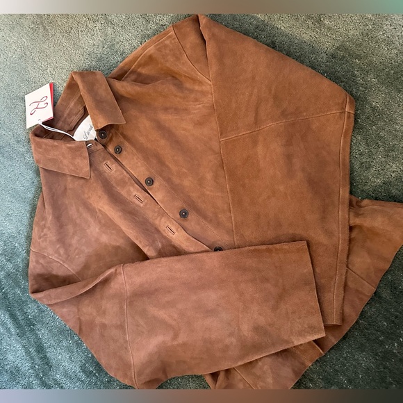 Suede Button-down Shirt in Toffee - Picture 5 of 5